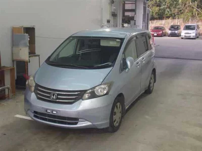 Honda FREED  с аукциона в Японии