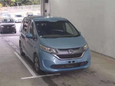 Honda FREED  с аукциона в Японии