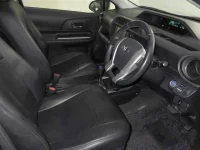 Toyota AQUA лот № 264 оценка R  с аукциона в Японии 2