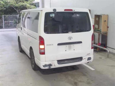 Toyota HIACE VAN  с аукциона в Японии