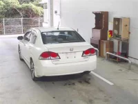 Honda CIVIC HYBRID лот № 293 оценка 3  с аукциона в Японии 1