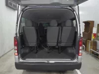 Toyota HIACE лот № 1152 оценка 3.5  с аукциона в Японии 6