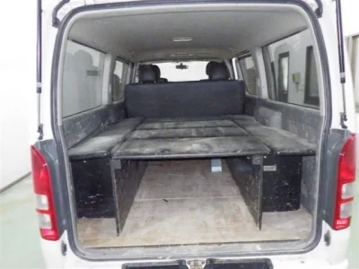 Toyota HIACE VAN  с аукциона в Японии