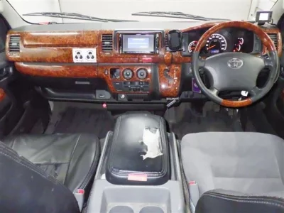 Toyota HIACE VAN  с аукциона в Японии