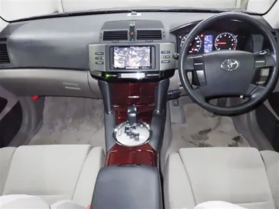 Toyota MARK X  с аукциона в Японии