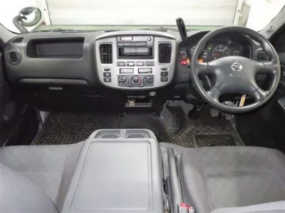 Nissan CARAVAN BUS