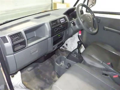 Nissan CLIPPER TRUCK  с аукциона в Японии