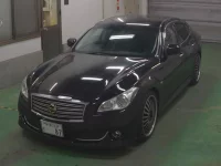 Nissan FUGA лот № 3588 оценка 3.5  с аукциона в Японии 5