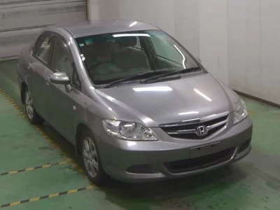 Honda FIT  с аукциона в Японии