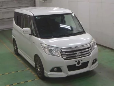 Mitsubishi DELICA D2