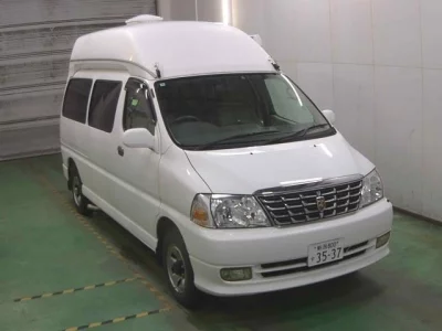 Toyota HIACE  с аукциона в Японии