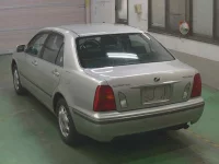 Toyota PROGRES лот № 3623 оценка 3  с аукциона в Японии 1