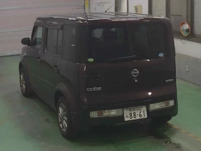 Nissan CUBE  с аукциона в Японии