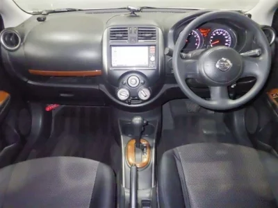 Nissan TIIDA LATIO