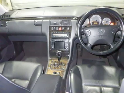 Mercedes-Benz E CLASS WAGON