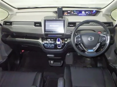 Honda FREED  с аукциона в Японии