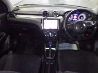 Suzuki SWIFT  с аукциона в Японии