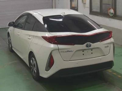 Toyota PRIUS PHV