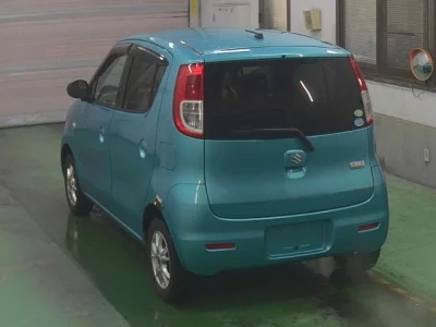 Suzuki MRWAGON