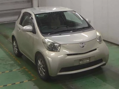 Toyota IQ  с аукциона в Японии