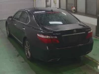 Lexus LS лот № 5063 оценка 3.5  с аукциона в Японии 1