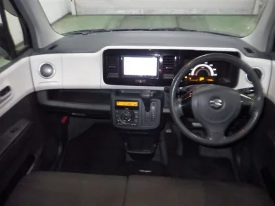 Suzuki MRWAGON