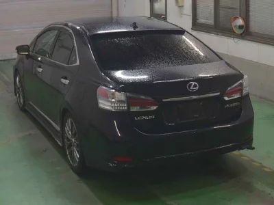Lexus HS
