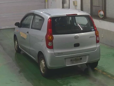 Daihatsu MIRA  с аукциона в Японии