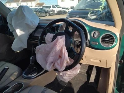 Volkswagen THE BEETLE