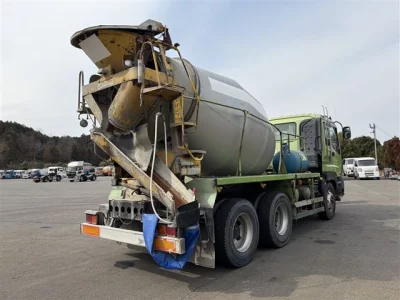 Isuzu TRUCK  с аукциона в Японии