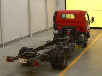 Toyota DYNA  с аукциона в Японии