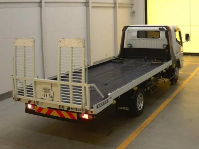 Mitsubishi Fuso Canter