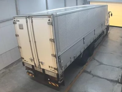 Mitsubishi FUSO TRUCK  с аукциона в Японии