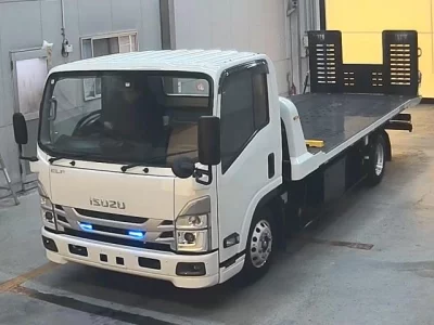 Isuzu ELF