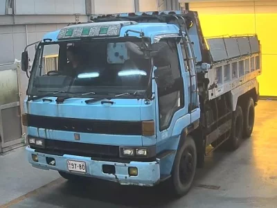Isuzu TRUCK