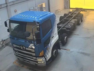 Hino TRUCK