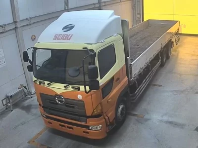 Hino TRUCK