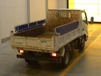 Hino DUTRO лот № 1150 оценка RA  с аукциона в Японии 1