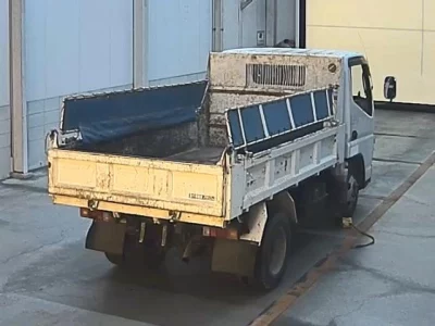 Mitsubishi Fuso Canter
