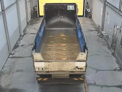 Mitsubishi FUSO TRUCK  с аукциона в Японии