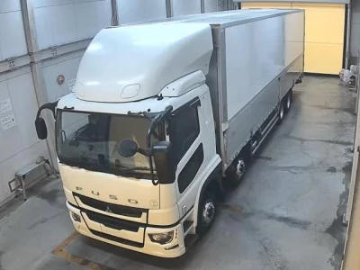 Mitsubishi FUSO TRUCK  с аукциона в Японии