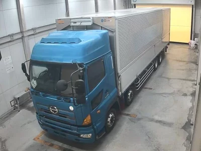 Hino TRUCK