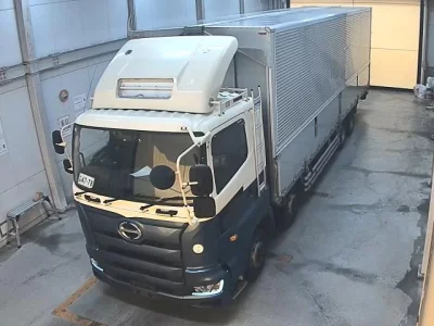 Hino TRUCK