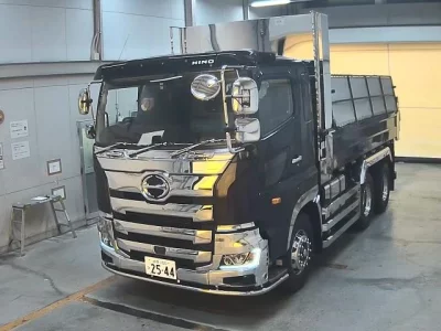 Hino TRUCK