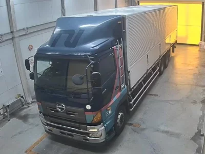 Hino TRUCK
