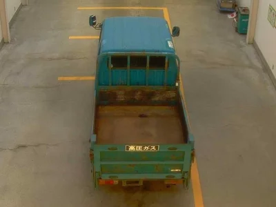 Toyota DYNA  с аукциона в Японии