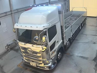 Hino TRUCK