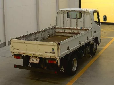 Mitsubishi Fuso Canter