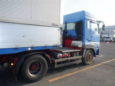 Mitsubishi FUSO TRUCK  с аукциона в Японии