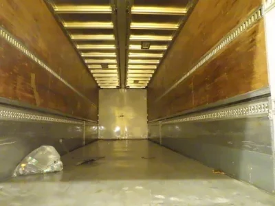 Mitsubishi FUSO TRUCK  с аукциона в Японии